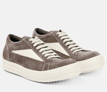 Sneakers aus Leder und Velours