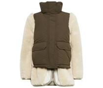 Sacai Wattierte Jacke mit Faux Shearling