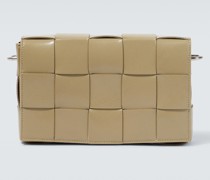 Bottega Veneta Messenger Bag Cassette aus Leder