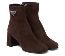Prada Ankle Boots aus Veloursleder