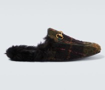 Gucci Slippers Princetown aus Faux Fur