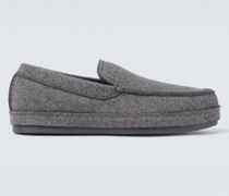 Slippers aus Wolle