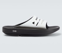 X OOFOS Slippers OOahh aus Gummi