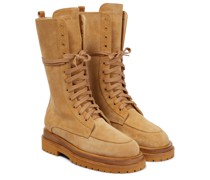 Stiefel aus Veloursleder