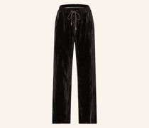 Samthose im Jogging-Stil