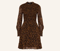 Kleid mit Rüschen