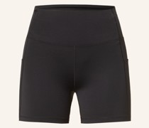 Shorts ESSENT