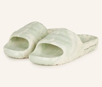 Pantoletten ADILETTE 22 - HELLGRÜN/ CREME