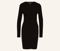 Strickkleid