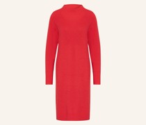 Strickkleid