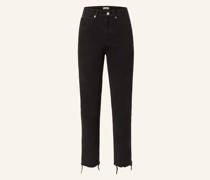 Straight Jeans
