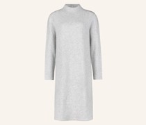 Strickkleid