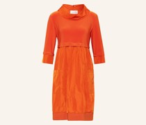 Kleid im Materialmix mit 3/4-Arm