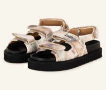 Plateau-Sandalen
