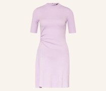 Strickkleid mit Cut-out