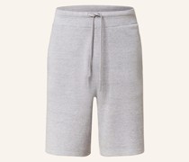 Strickshorts mit Leinen