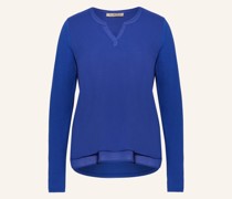Blusenshirt im Materialmix