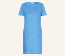 Kleid im Materialmix