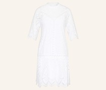 Kleid mit Lochstickereien