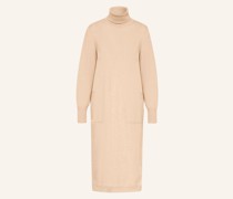 Strickkleid