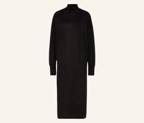 Strickkleid