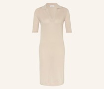 Strickkleid