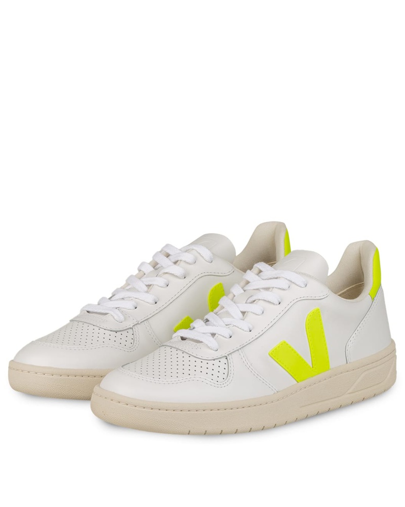veja neon yellow