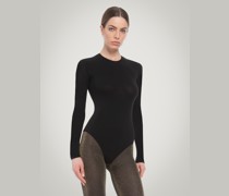 The Round Neck Body