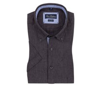 Kurzarm-Leinenhemd mit Button-Down Kragen