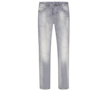 Jeans mit Distressed-Elementen, Tapered Fit