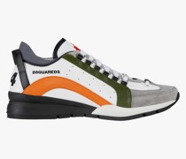 Sneaker