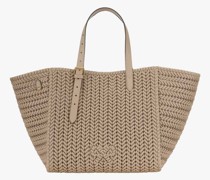 The Neeson Square Shopper