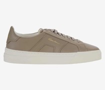 Gloria Sneaker