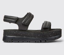 Flache sandalen
