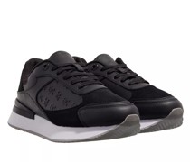Sneakers Elevated Embossed Runner