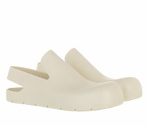 Loafers & Ballerinas Puddle Salon Sandals