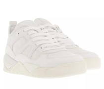 Sneakers Drive Active Lady