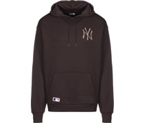 Oversized New York Yankees Embroidery Logo