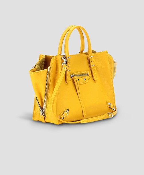 Gelbe Tasche von Balenciaga
