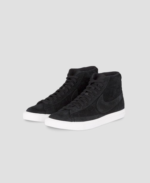 Nike High-Top Sneaker