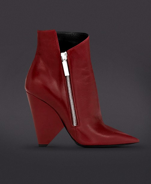 Roter Stiefel Saint Laurant