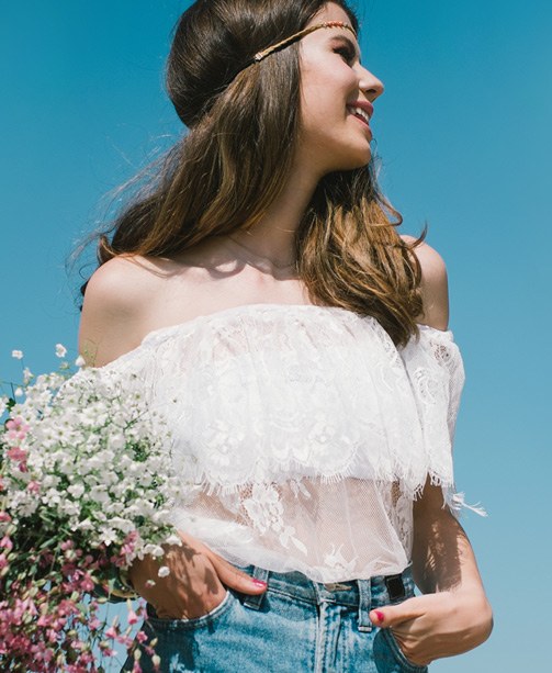 Off-Shoulder-Blusen