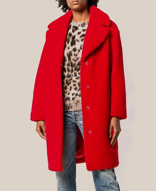 Roter Teddy-Mantel