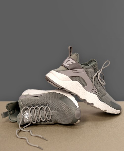 Nike Sneaker in Grau